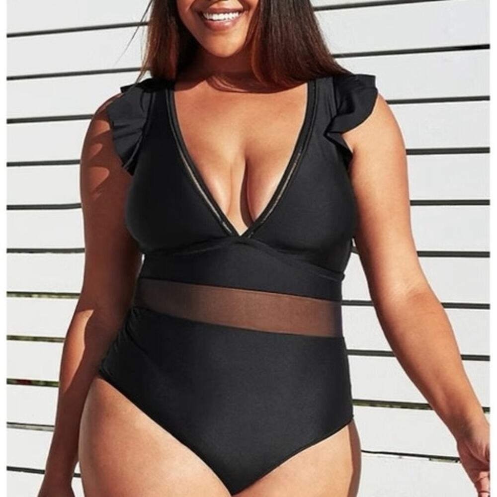 Cupshe Black One piece Swimsuit  
Plus 4X NWT